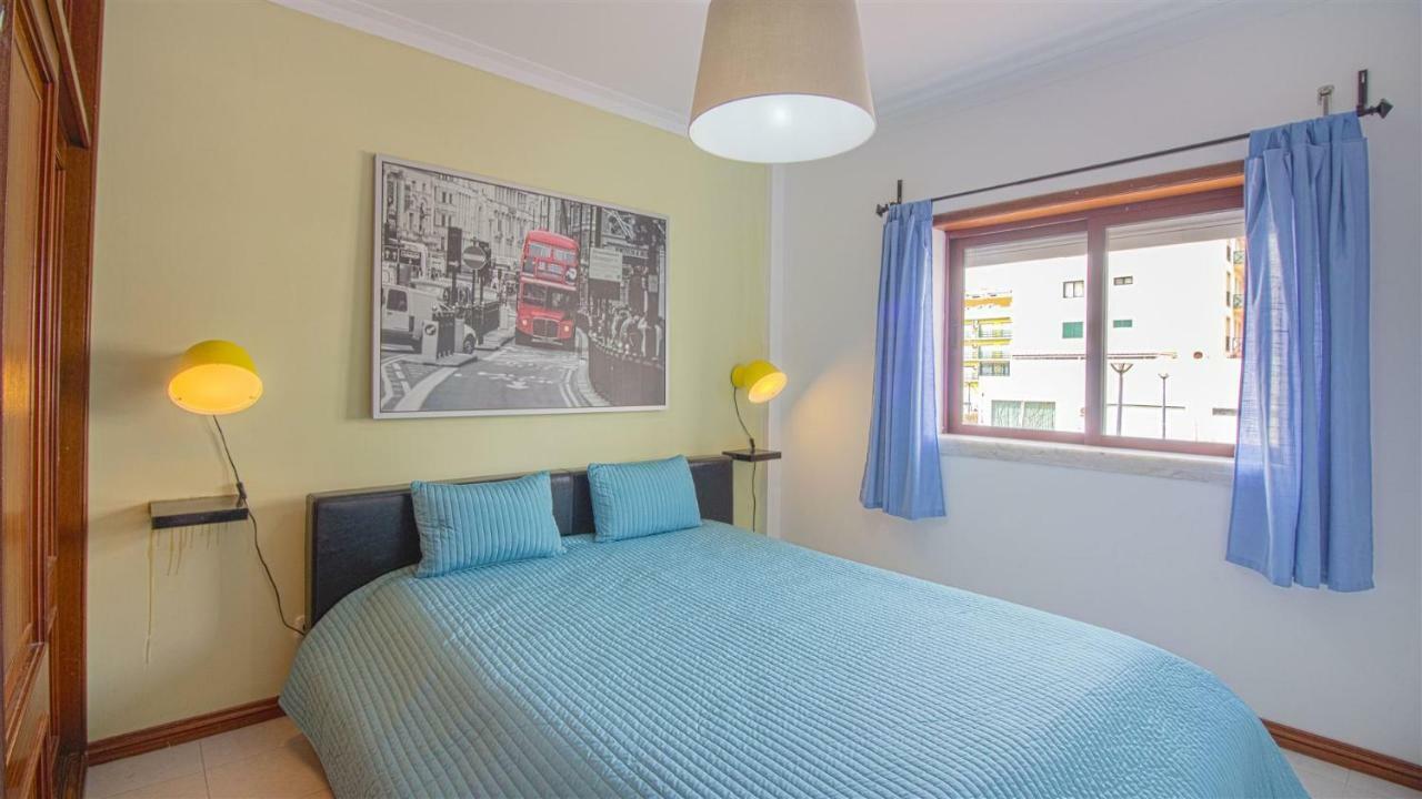 Apartamento T1, Primeira Linha Praia - Edif. 